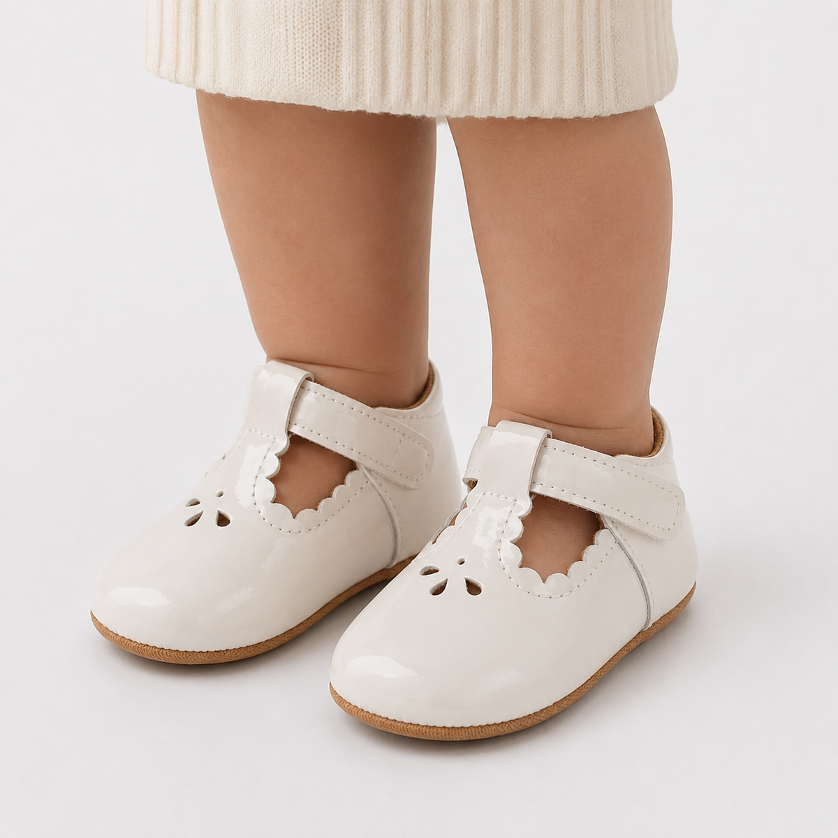 Chaussures premiers pas bébé fille en cuir PU blanc cassé à nœud