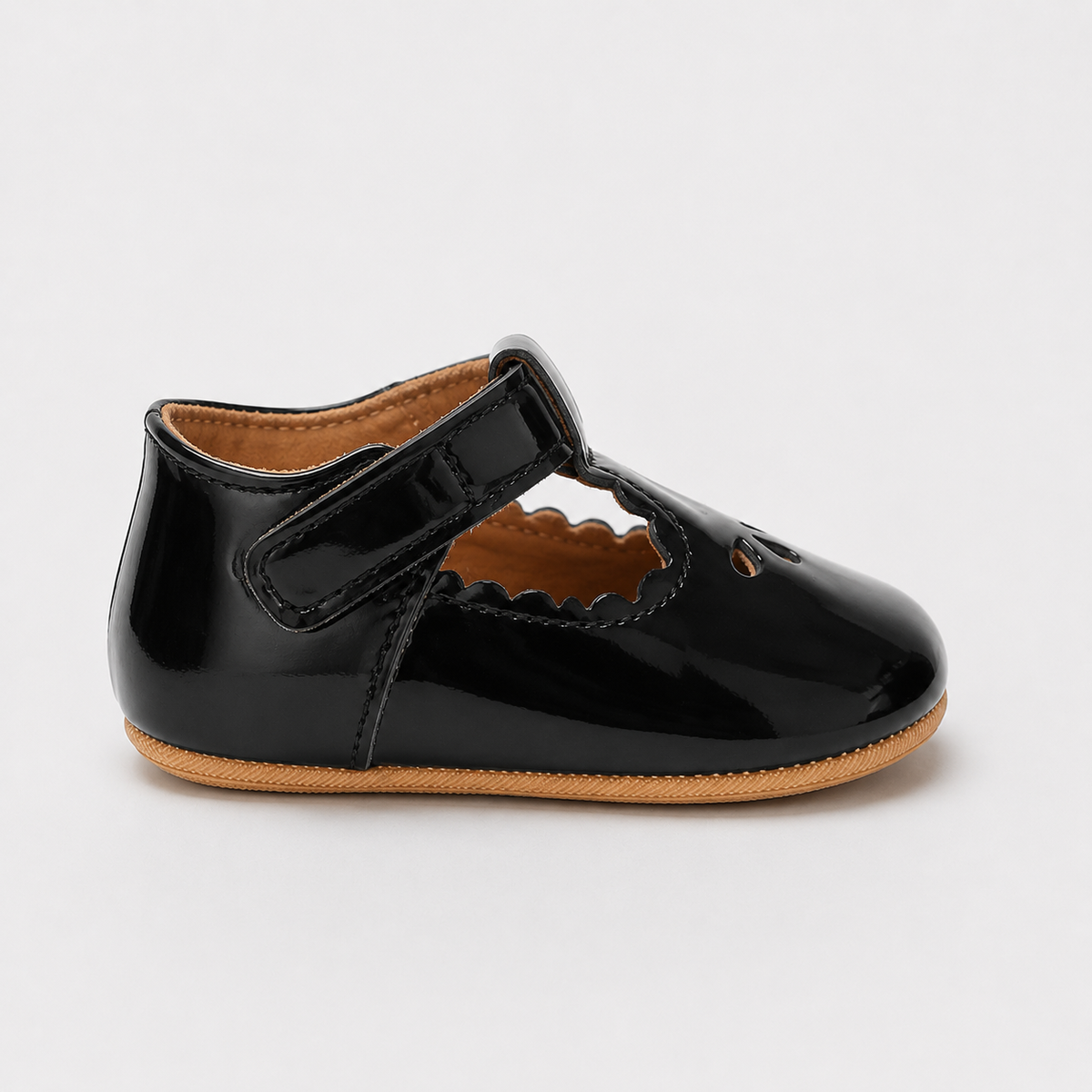 Premières chaussures bébé fille noires en cuir PU verni à scratch