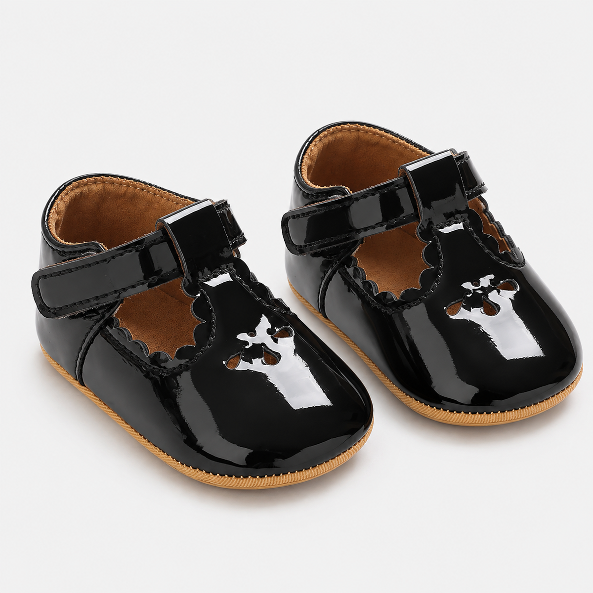 Premières chaussures bébé fille noires en cuir PU verni à scratch
