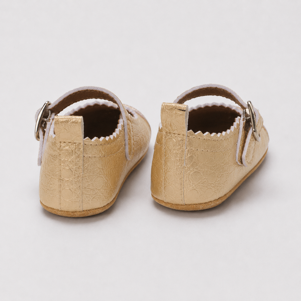 Chaussures premiers pas bébé fille en PU beige doré à bride à boucle
