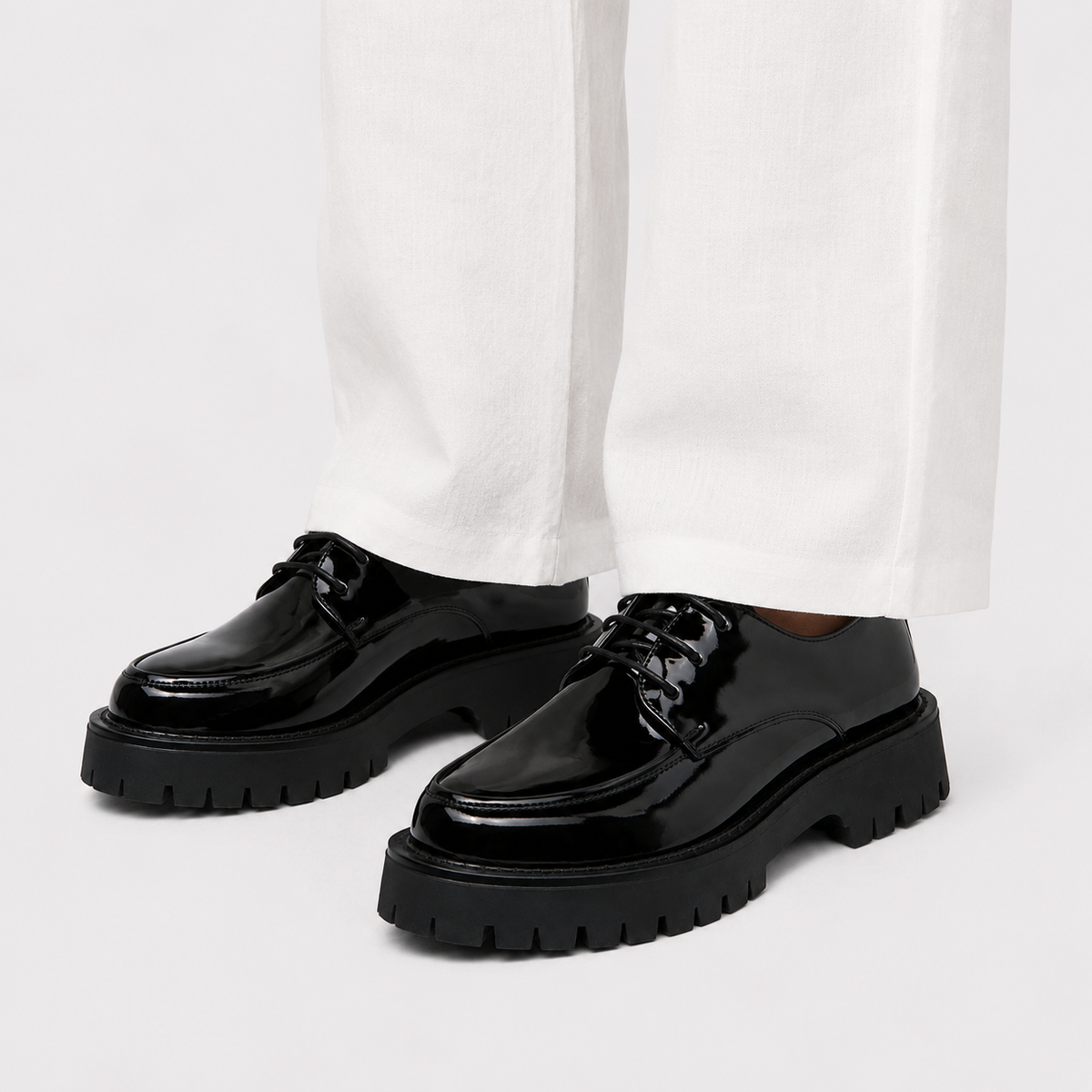 Mocassin Noir À Lacets