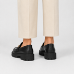 Mocassins Noirs À Chaîne Métallique