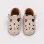 Chaussures premiers pas bébé fille beige en similicuir PU à bride en T