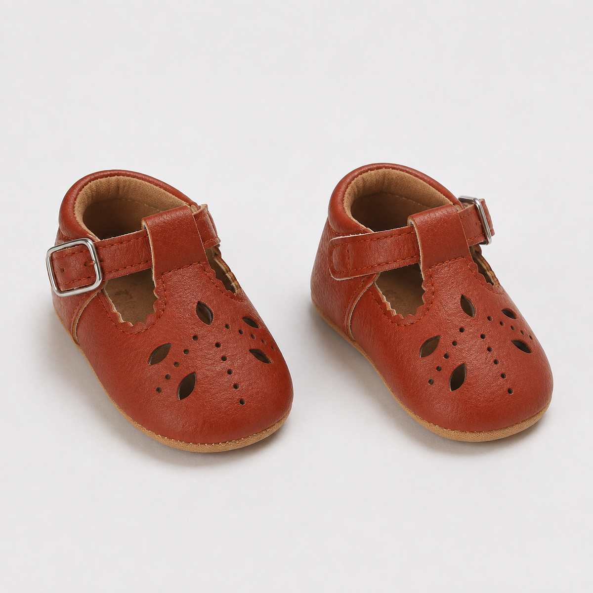 Chaussures premiers pas bébé fille marron en similicuir PU