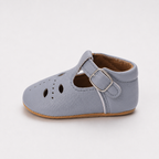 Chaussures premiers pas bébé fille bleu gris en PU à bride