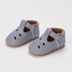 Chaussures premiers pas bébé fille bleu gris en PU à bride
