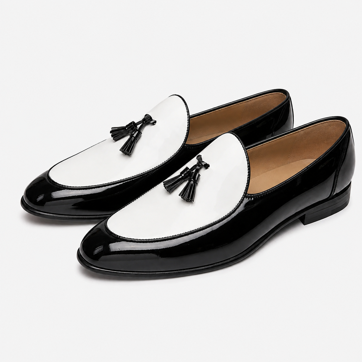Mocassin Glands Noir Et Blanc Sans Lacets