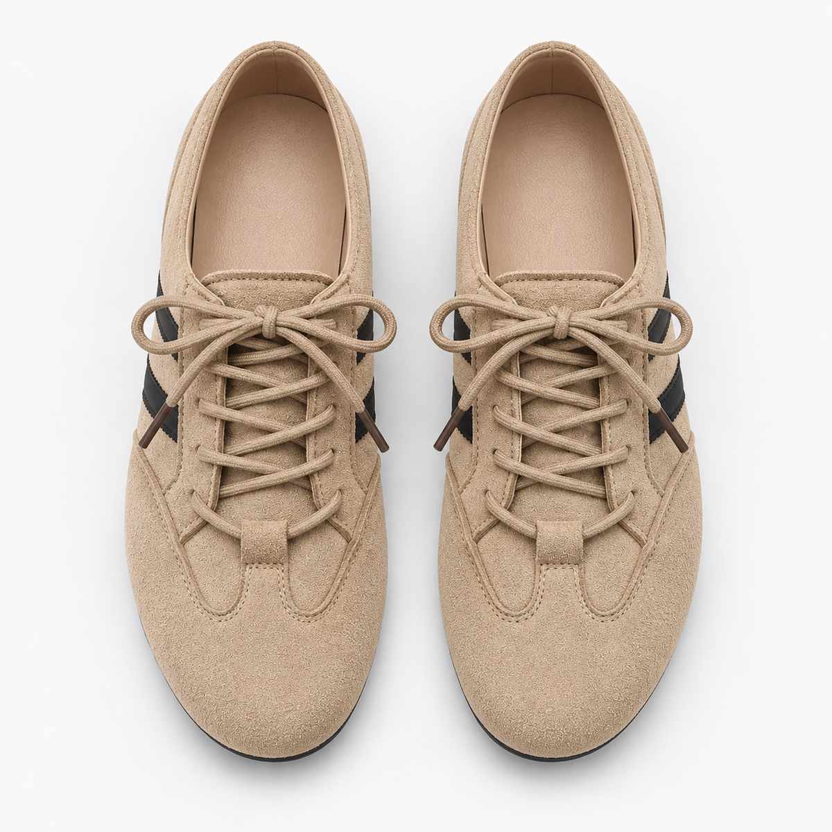 Chaussures homme à lacets beige et noir à bandes latérales