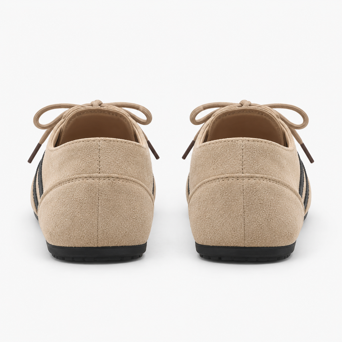 Chaussures homme à lacets beige et noir à bandes latérales