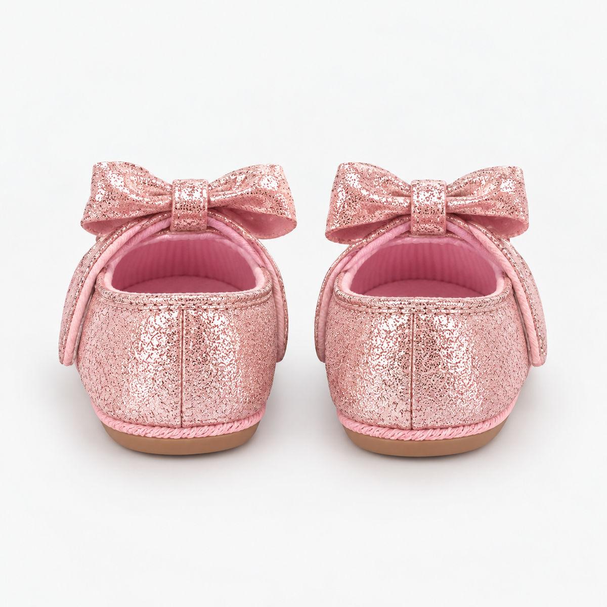 Chaussures de premier pas bébé fille rose pailleté à cœurs avec nœud