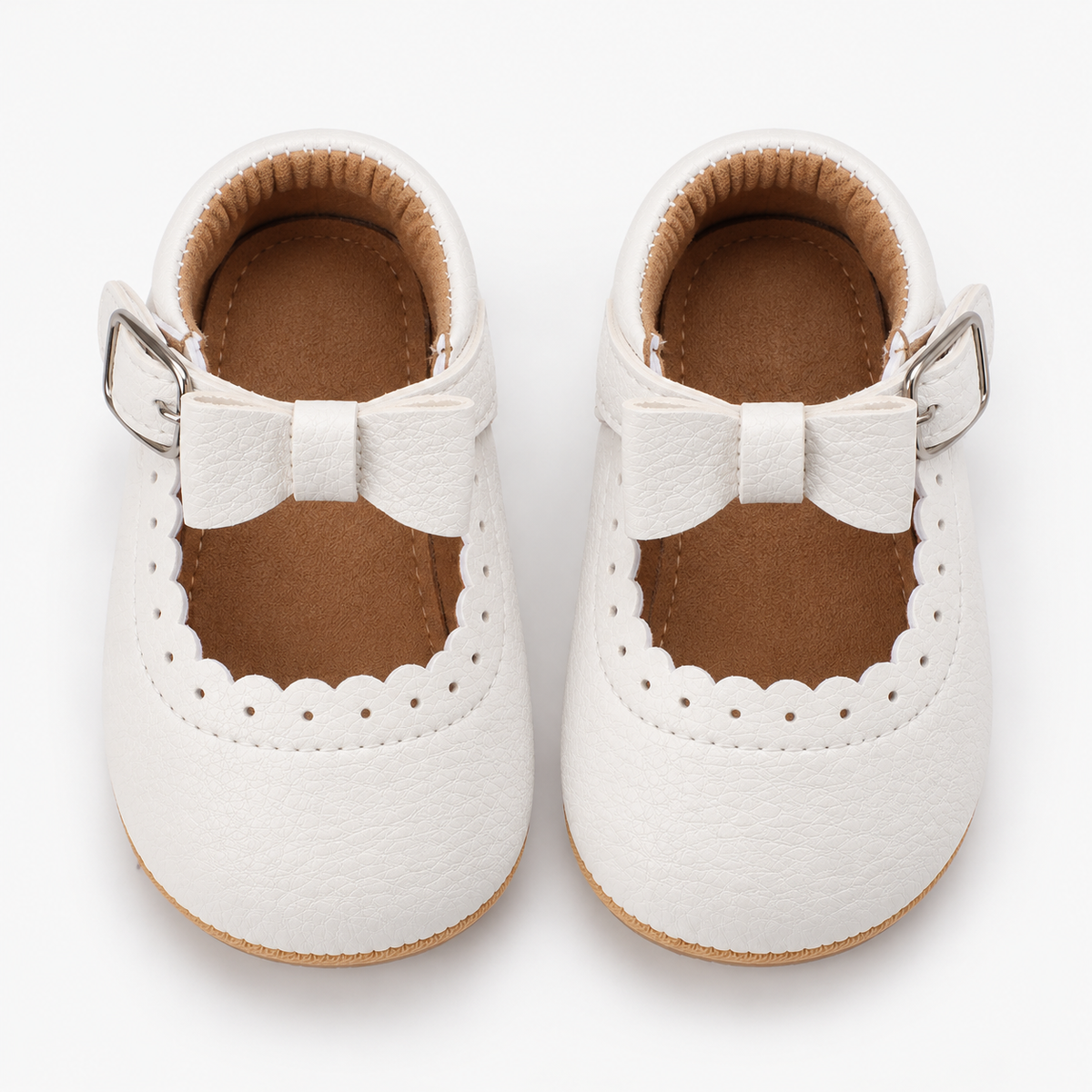 Chaussures Mary Jane blanches bébé fille à bords festonnés