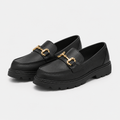 Mocassins En PVC Noirs À Boucle Dorée
