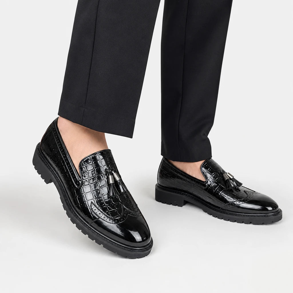 Men Dress Shoes Moccasins For Men Mens Italian Leather Shoes Men's Loafers Big Size Formal Designer Black white Wedding Luxury